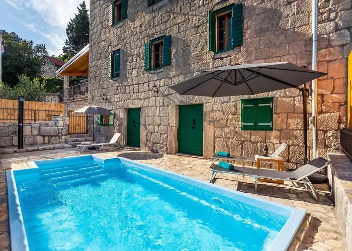 Villa Lazini Dvori
