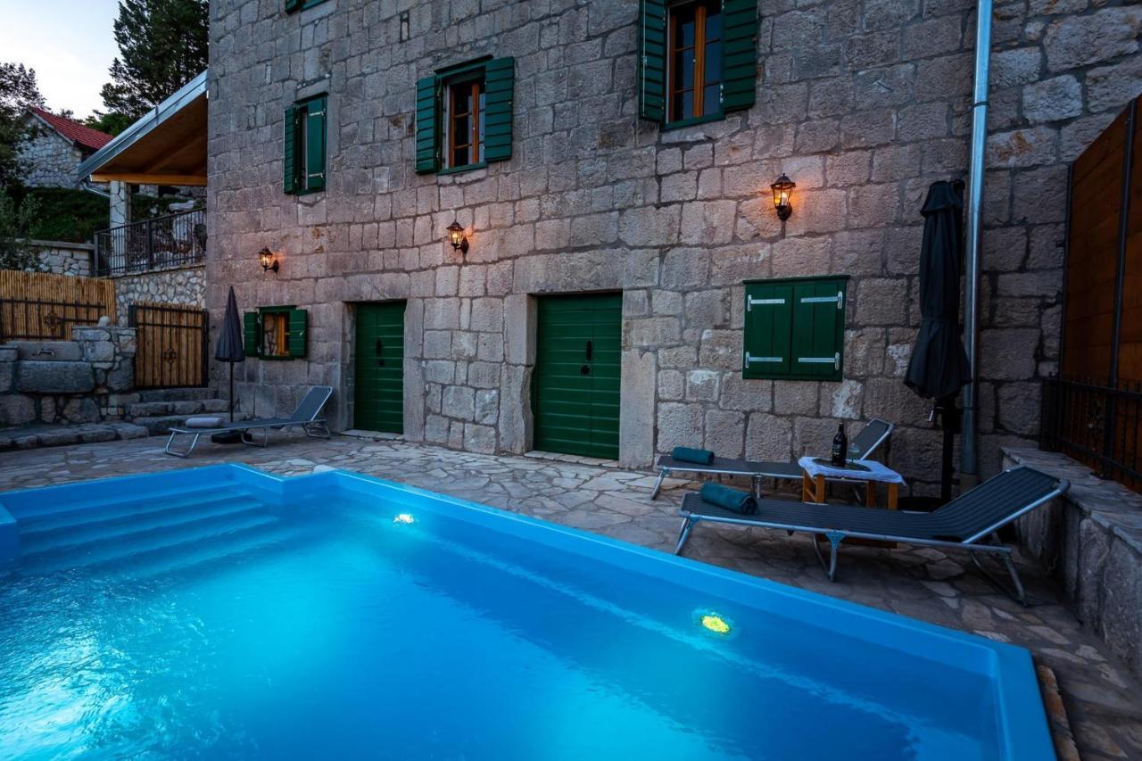 Villa Lazini Dvori